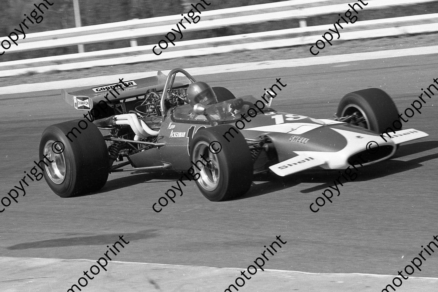 SS Kyalami Rand Spring K Ackermann M10B (permission Malcolm Sampson Motorsport Photography)