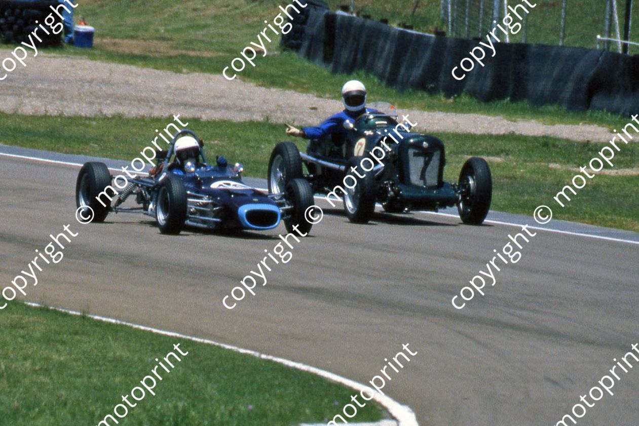 SS MG Spl Les Miller Spider waving on FJ cropped