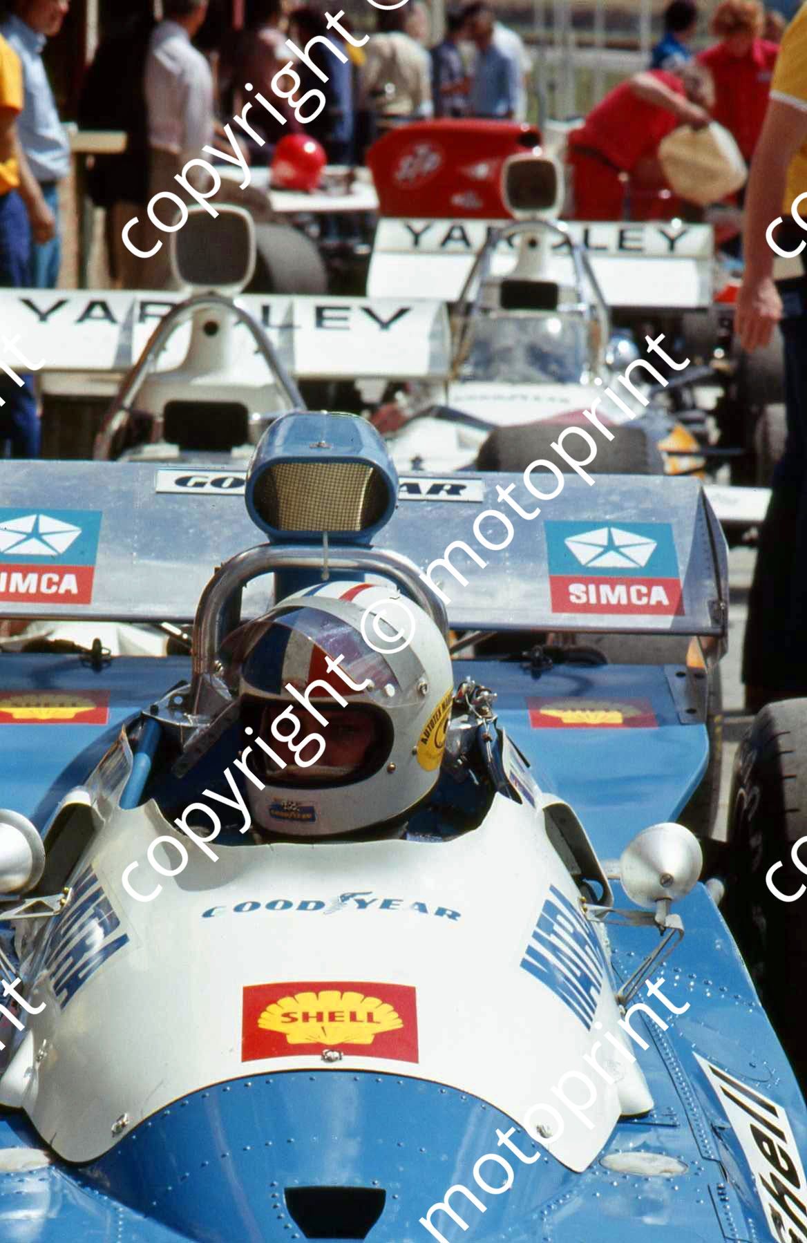SS Matra and McLarens ready for practice