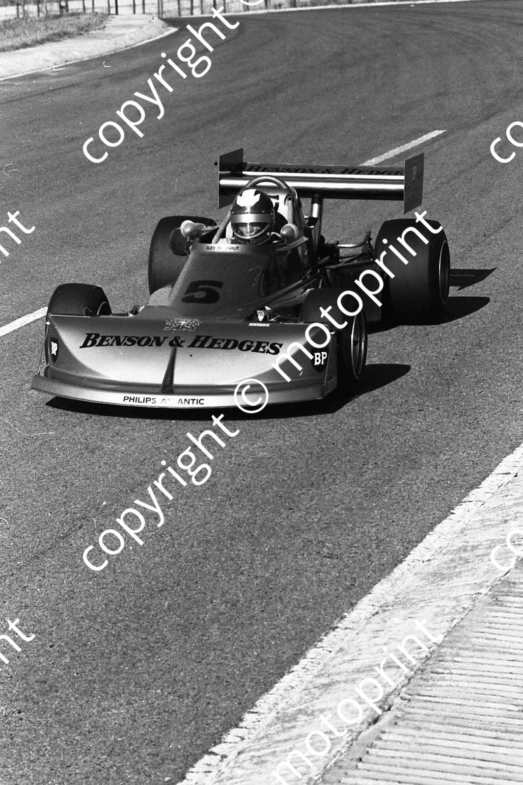 SS N Nieman March Republic Trophy(permission Malcolm Sampson Motorsport Photography) 1977 Kya FA (4)