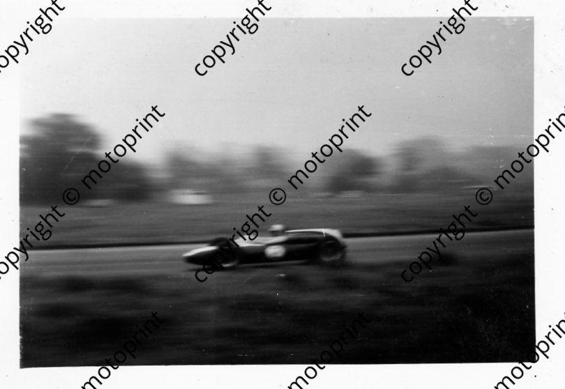 SS Oulton Gold Cup Jack Brabham Cooper Climax