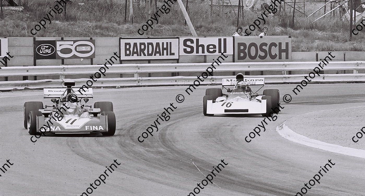 SS Pace Surtees dnf TS14a Beltoise BRM P160D dnf Clubhouse