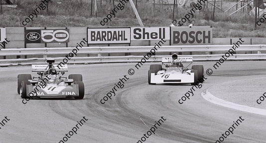 SS Pace Surtees dnf TS14a Beltoise BRM P160D dnf Clubhouse