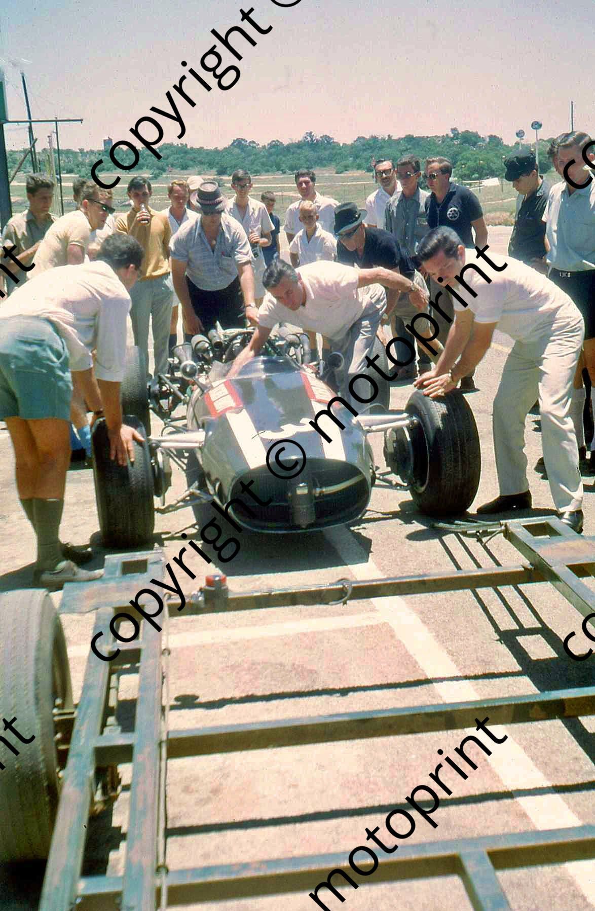 SS Rodriguez help with trailer Cooper T81