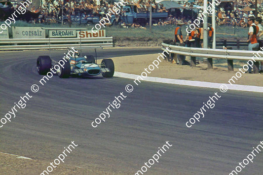 SS Stewart Matra MS10 Clubhouse(Thanks to Ken Stewart)  (25)