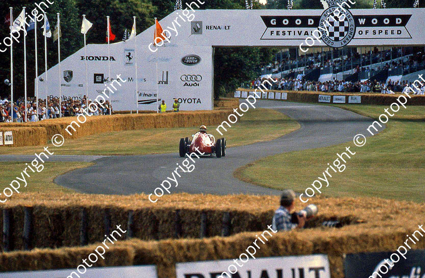 SS The Bridge Ferrari 246 F1