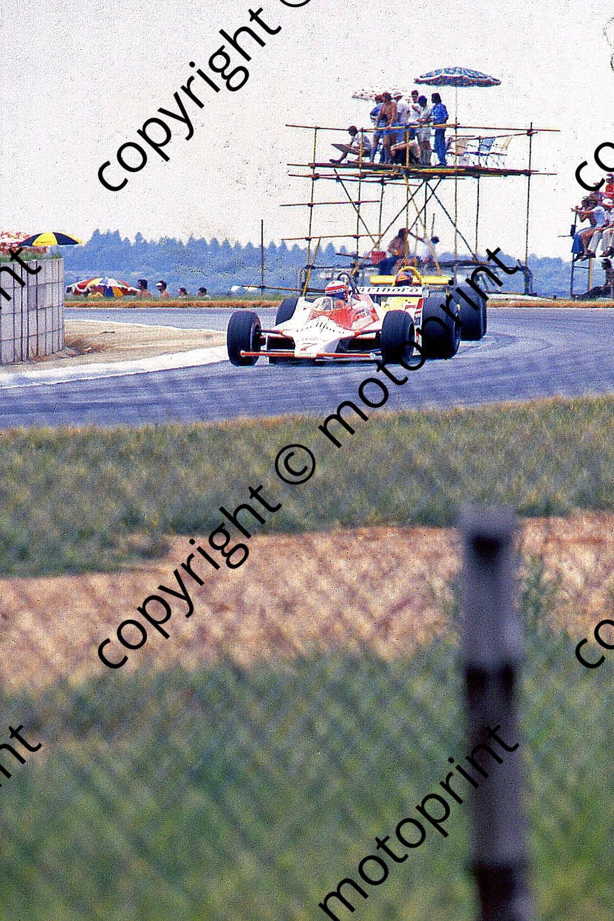 SS Watson Jabouille Sunset head on