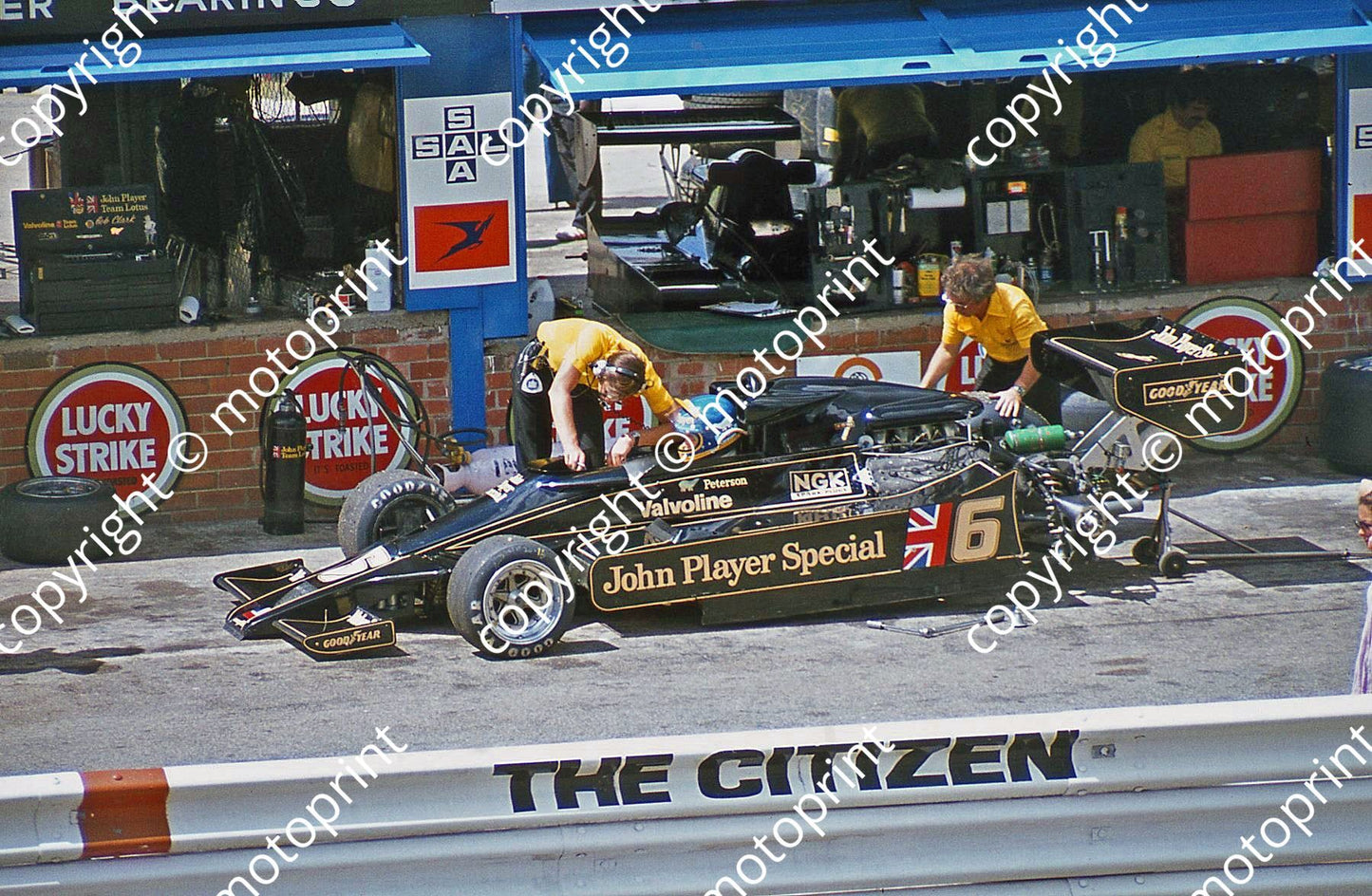 SS (thanks Stuart Falconer) a 609 1978 SA GP Peterson Lotus 78 JPS16