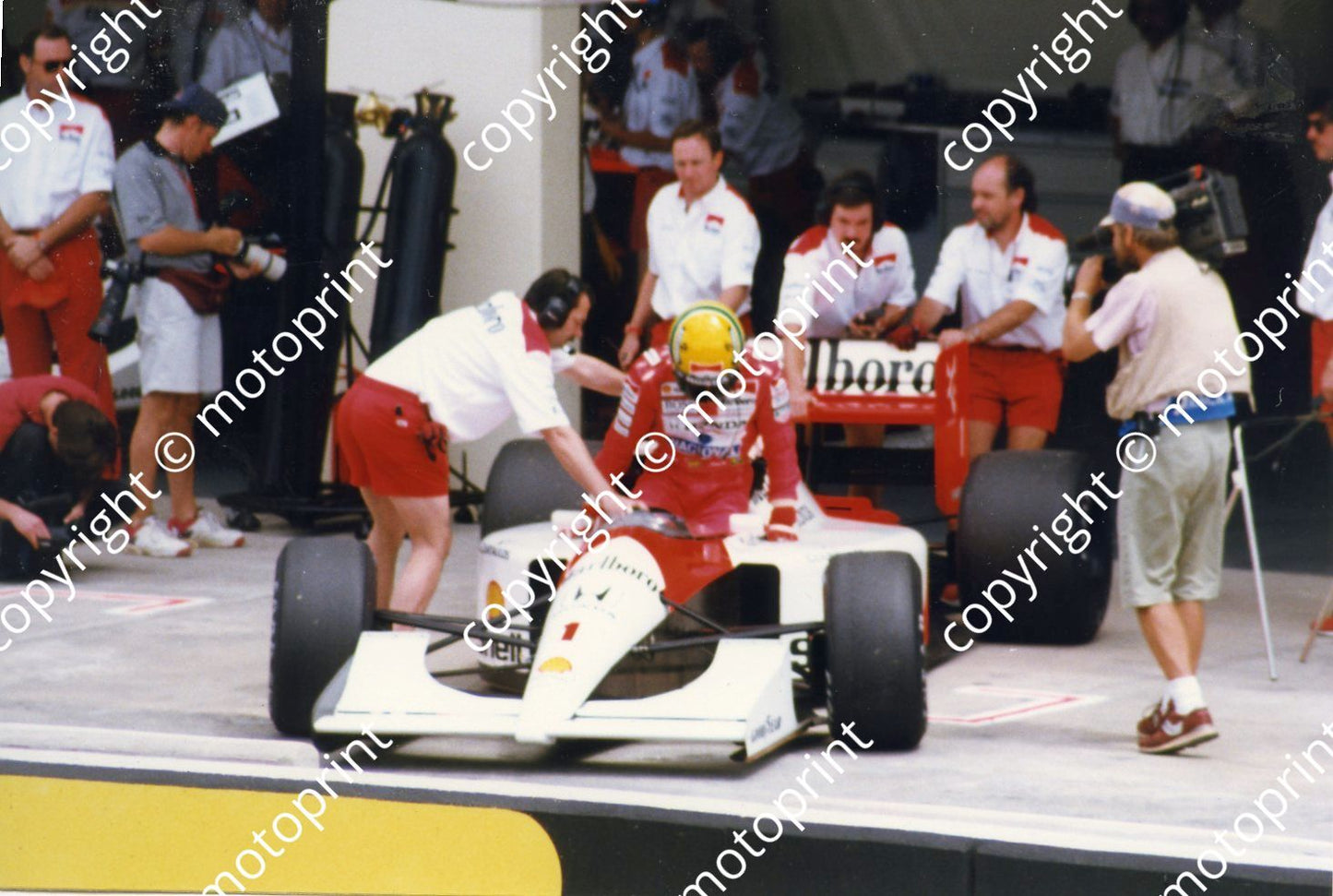 Senna McLaren MP4 6b 2