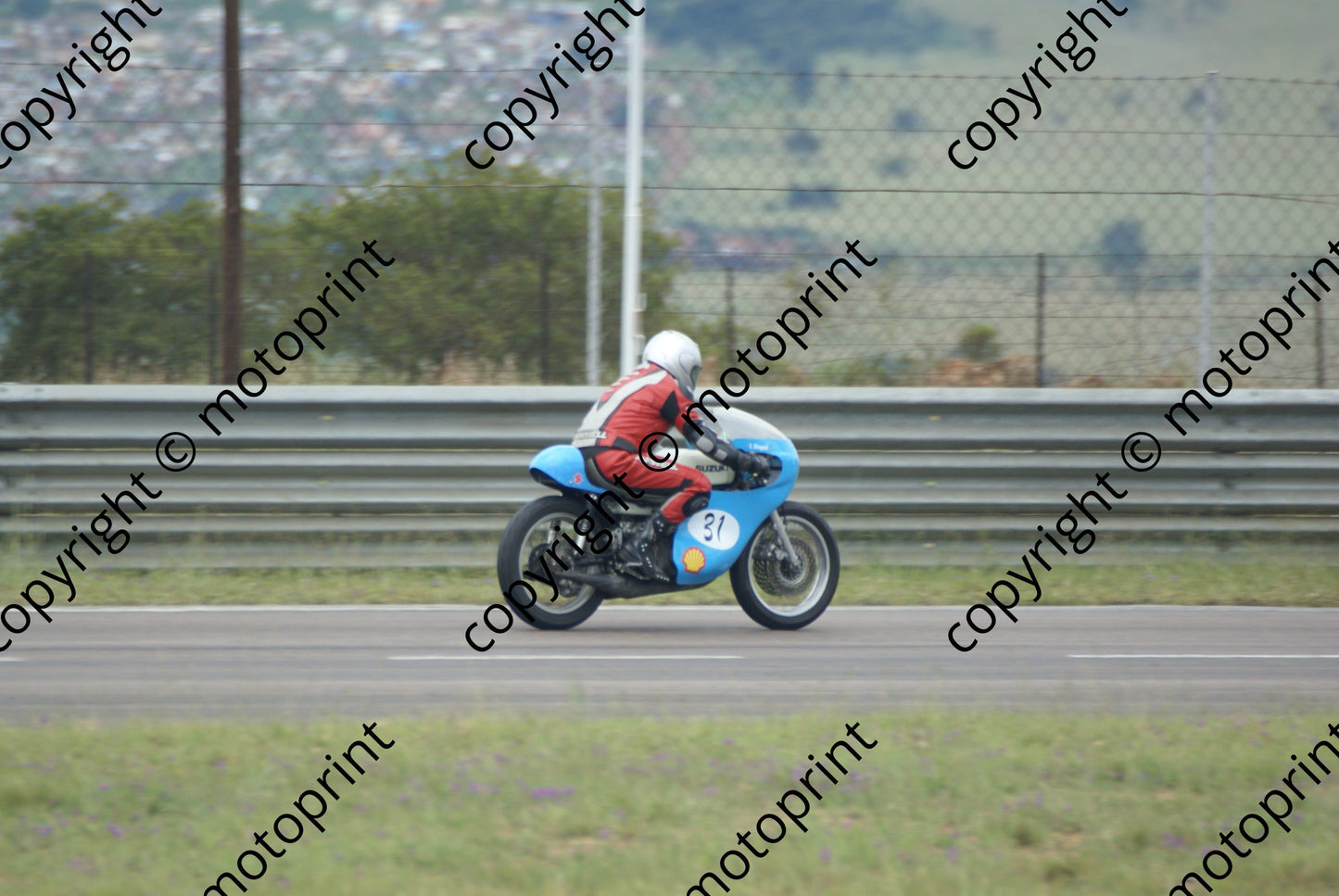 Strugnell Suzuki DSC06465