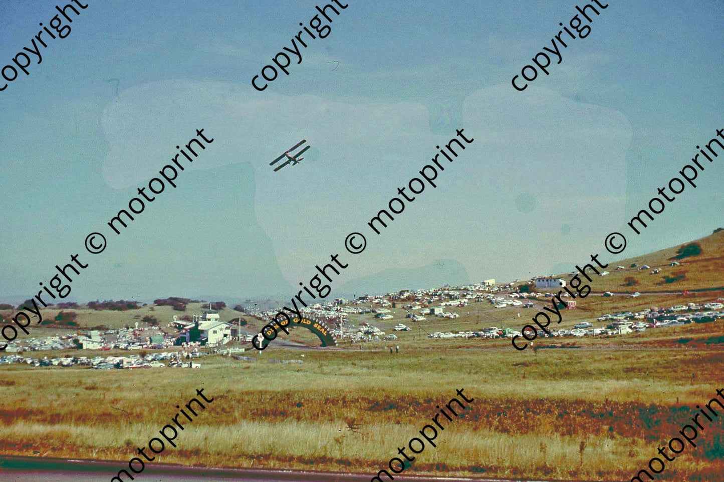 a 021 1962 Westmead Tiger Moth display Dunlop bridge