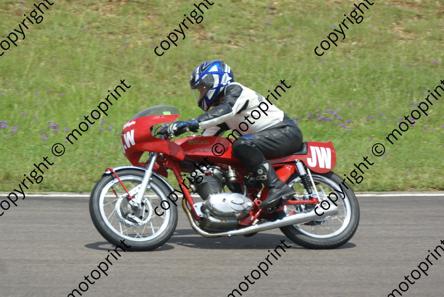 aa JW DSC06137