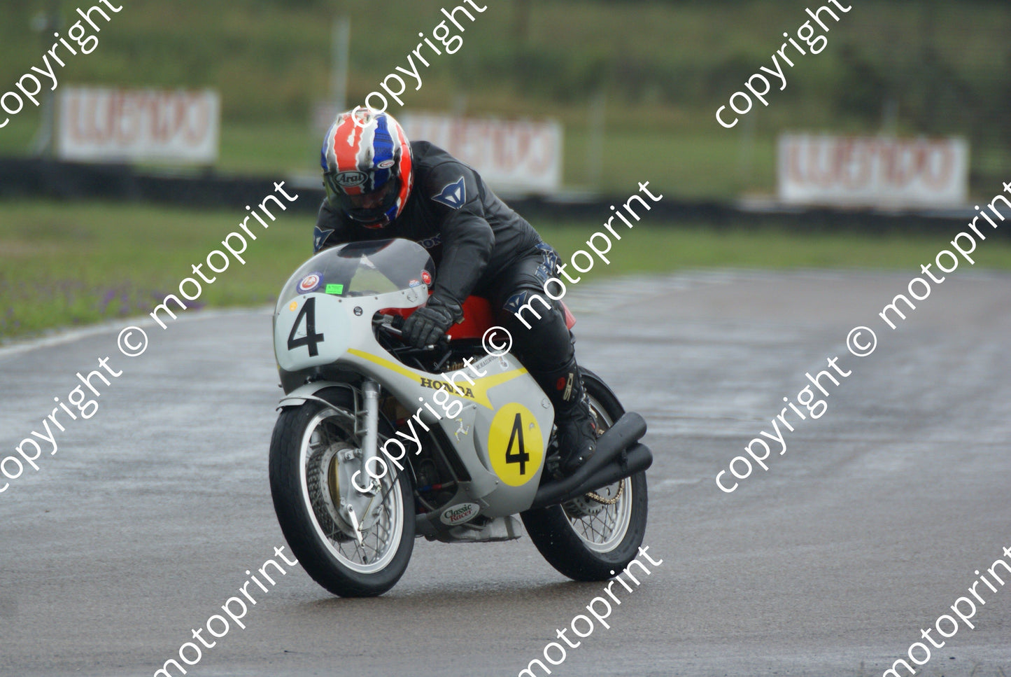 aa #4 Honda Hailwood wet practice DSC05442