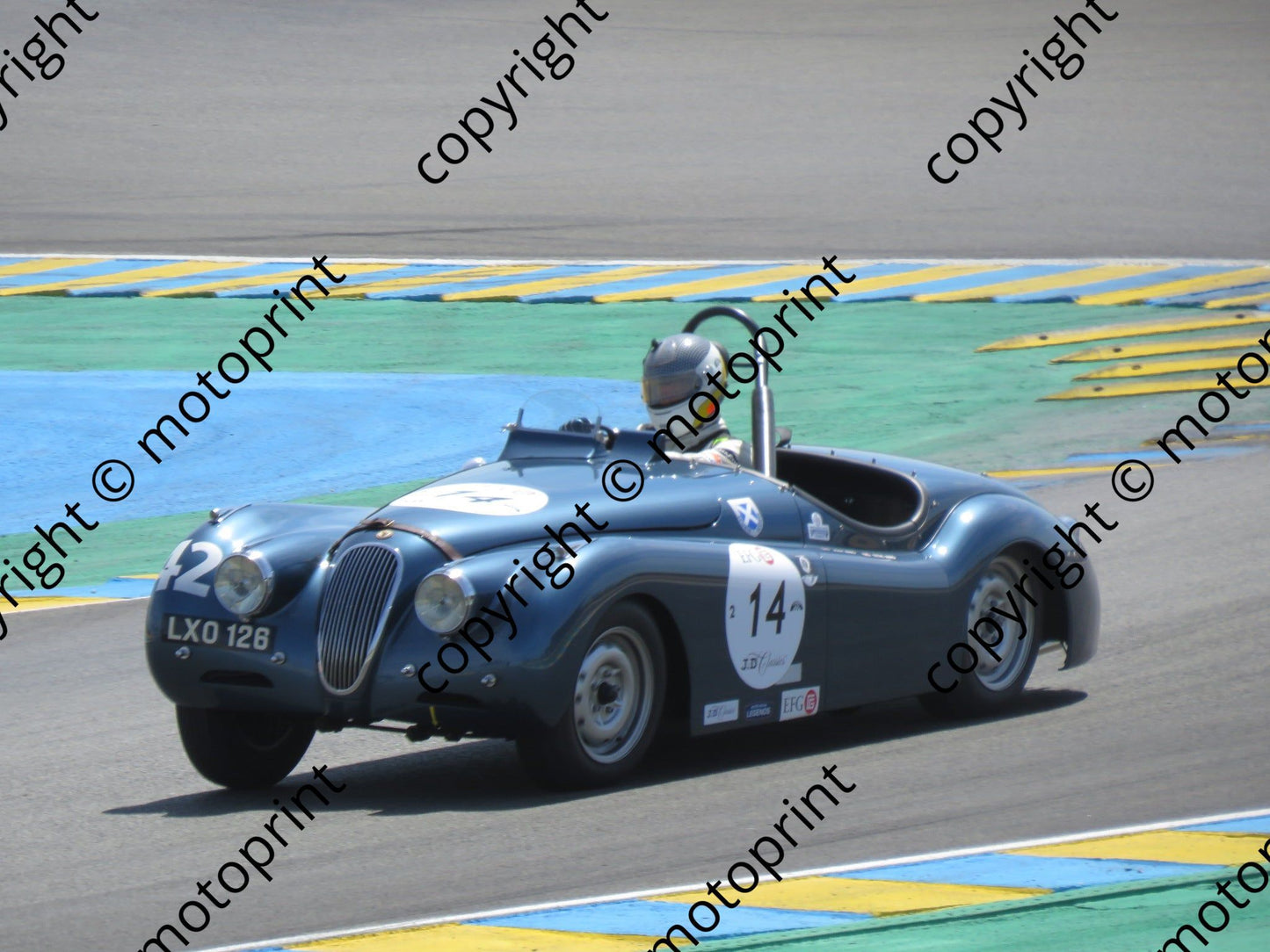 grid 2 14 Jaguar XK120 Joe Twyman prac 90)