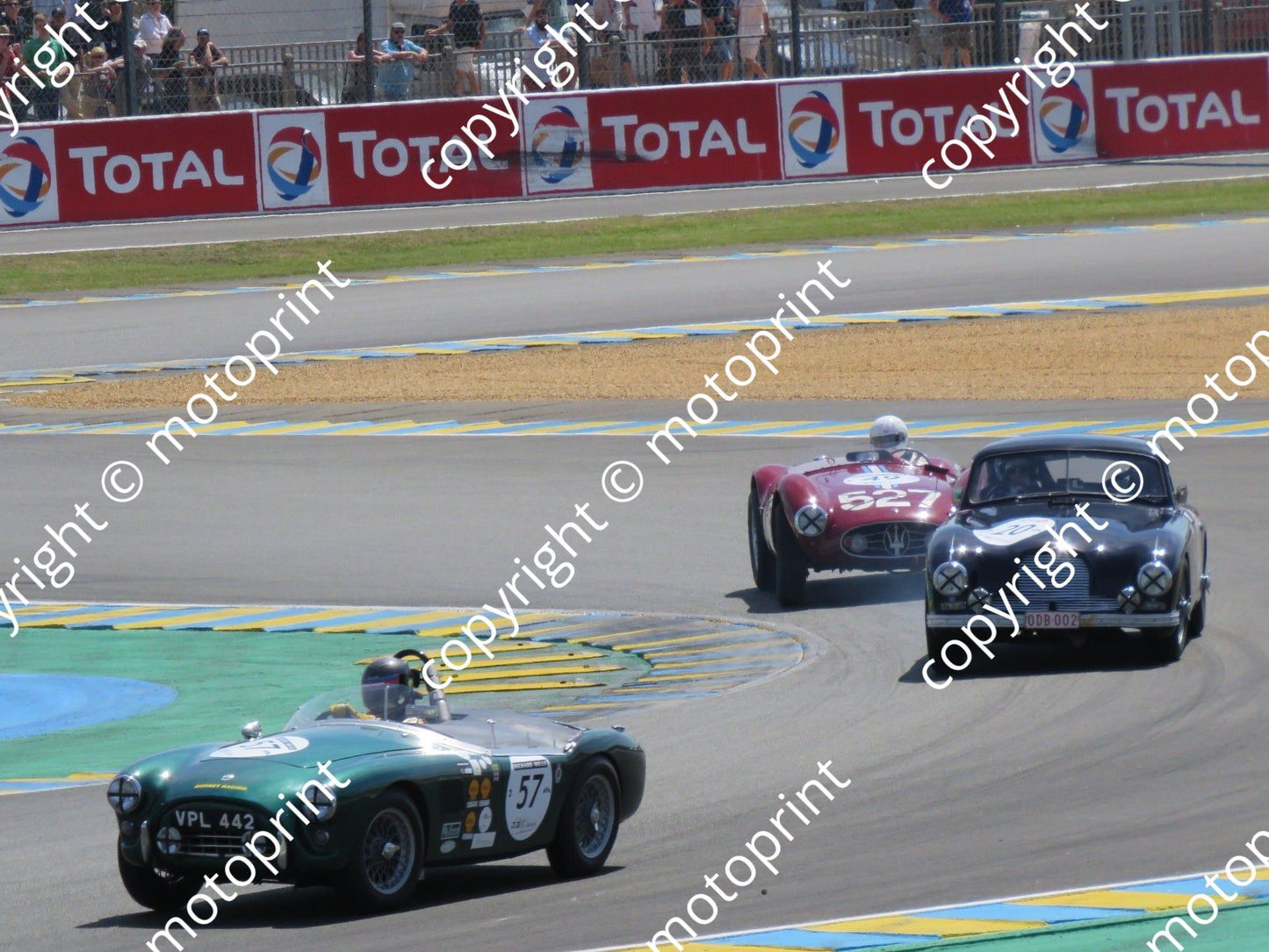 grid 2 57 AC Ace Mark Richardson, John Bowles 20 Aston Martin DB2 prac (50)