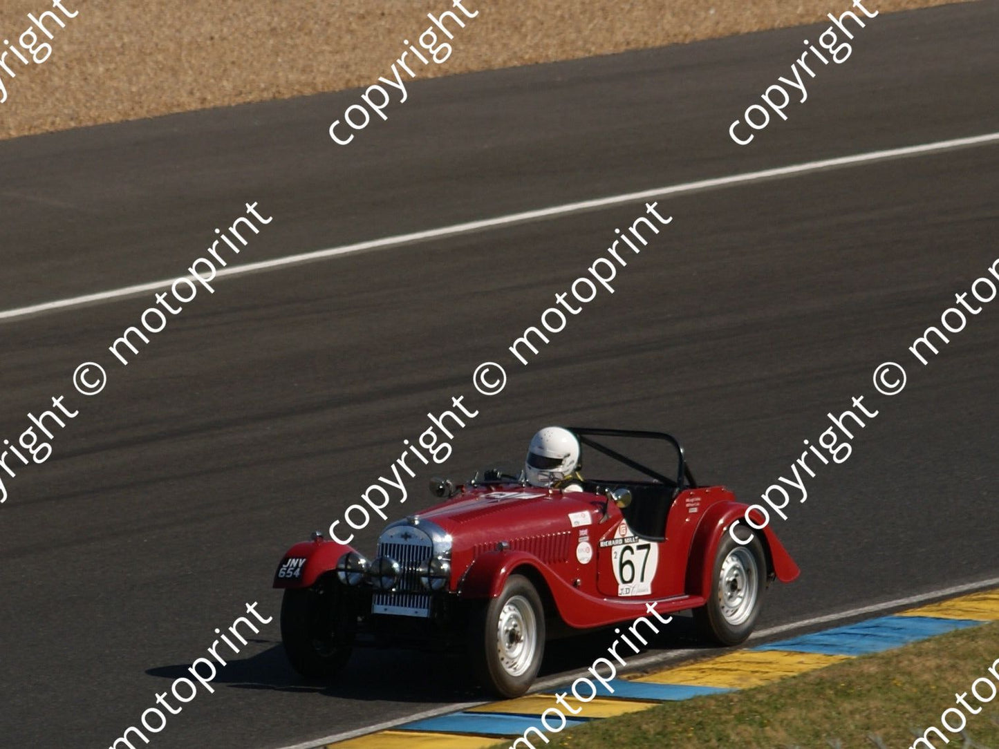 grid 2 67 Morgan Plus 4 Leigh Sebba, Tamsin Doyle, Peter Cole Sat pm (54)