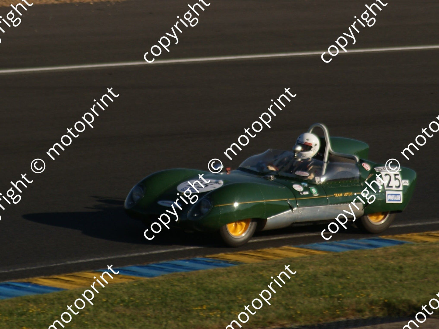 grid 3 25 Lotus XI 1100 Ricci, Frederic Stoesser Sat pm (3)