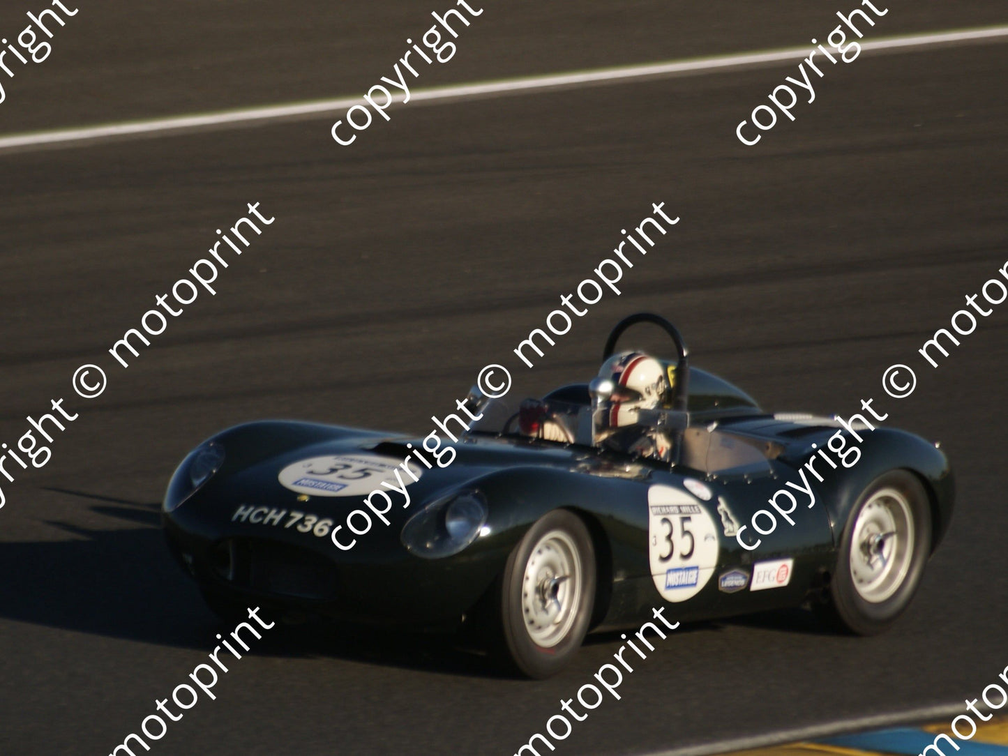 grid 3 35 Lister Jaguar 'flat iron' Steve Brooks, Patrick Blakeney-Edwards Sat pm 2nd (20)