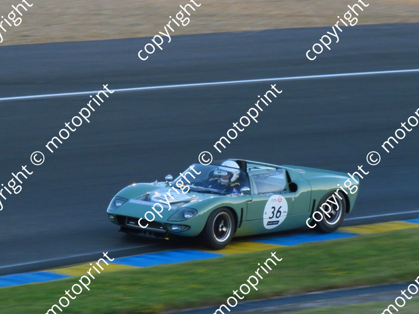 grid 4 36 GT40 Roadster Rui, Pedro Silva, Joaquim Jorge Sat evening (53)