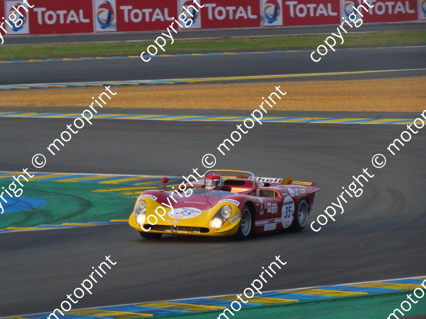 grid 5 35 Alfa Romeo T33-3 Emanuele Pirro, Gianluca Rattazzi am (15)