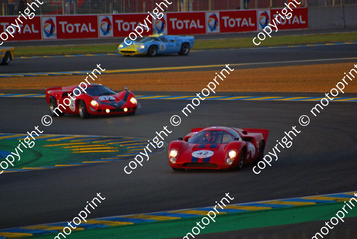 grid 5 42 De Doncker, Carisim Papaux 2nd 12 Nahum, Thuner 1ST Lola T70s am (8)