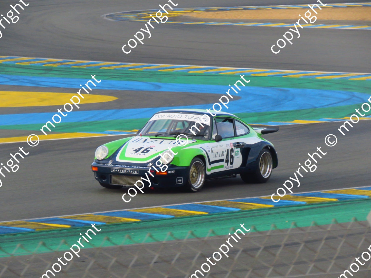 grid 6 46 Porsche 911 RSR 3,0 Lee Maxted-Page, Mark Sumpter am (18)