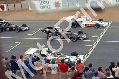 Front row Hulme M23, E Fitti Lotus 72, Jody Scheckter M19, Peterson Lotus 72