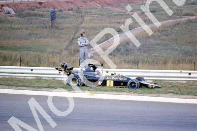 Lotus 76 Peterson stranded