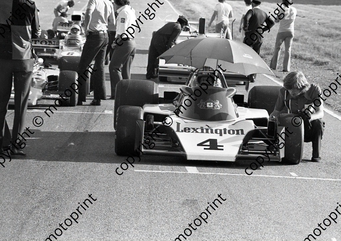 Now this is how you handle the Kyalami heat on the grid.