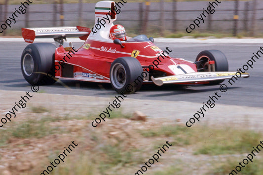 Niki Lauda at Leeukop Bend! Ferrari 312T, Kyalami 1976