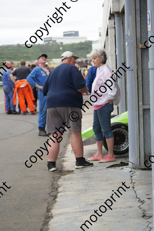 00 Mike, Ann and Graham DSC03467