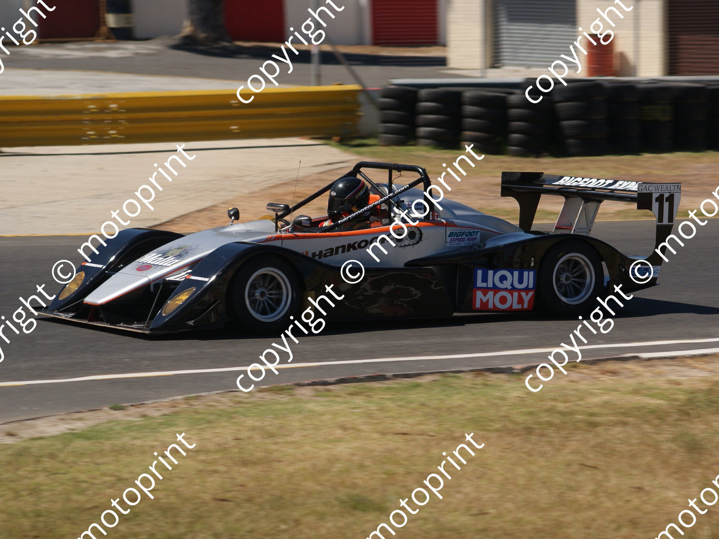 11 Steve Humble, Ferdi van Niekerk jnr practice Juno  (1)