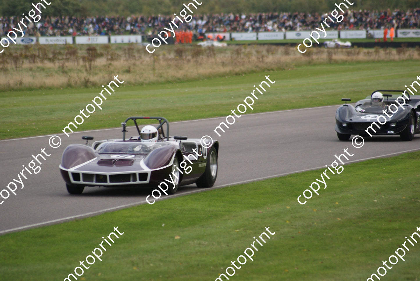 11 Chris Chiles Hamill Chev SR3 24 Bennett McL Chev M1B race (15)