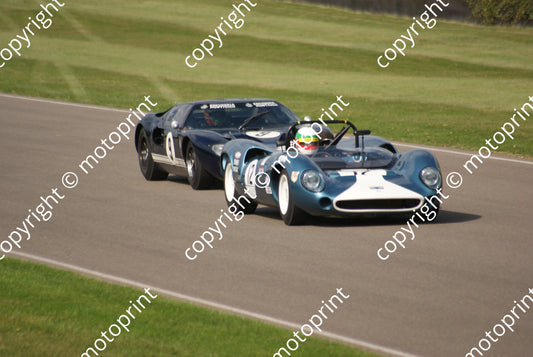 12 Jose Alberquerque Lola Chev T70 9 Folch-Rusinol GT40 practice  (23)