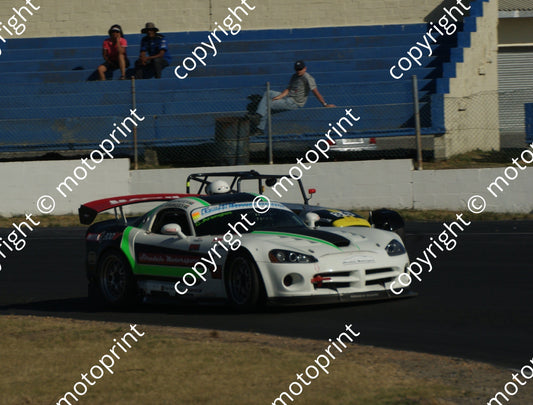 13 Charl and Harry Arangies Dodge Viper (11)
