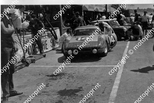 14 Mike d_Udy, Peter de Klerk Porsche 904  cleaned (2)