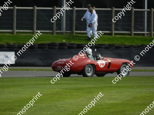 14 Richard Frankel Ferrari 750 Monza Woodcote (29)