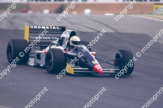 15 Gabriele Tarquini Fondmetal GR01 07765 (courtesy Roger Swan) (8)
