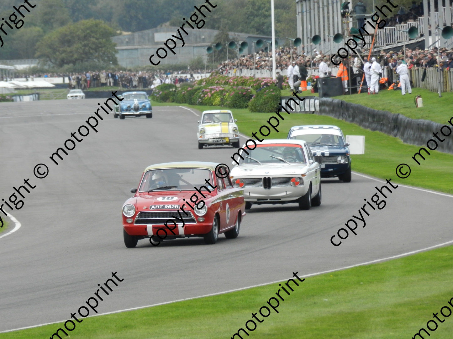 18 Attwood Lotus Cortina 10 Priaulx 1800TiSA race 1 17 (25)