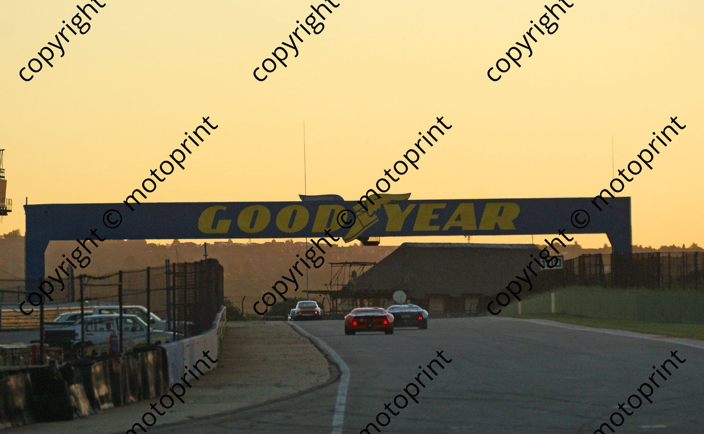 195 DSC01145