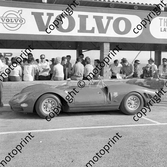 1965 1 David Piper Richard Attwood Ferrari 365 P2 (courtesy Ken Stewart) (5)