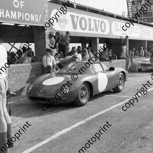1965 5 Jackie Epstein Paul Hawkins Ferrari 250LM (6)