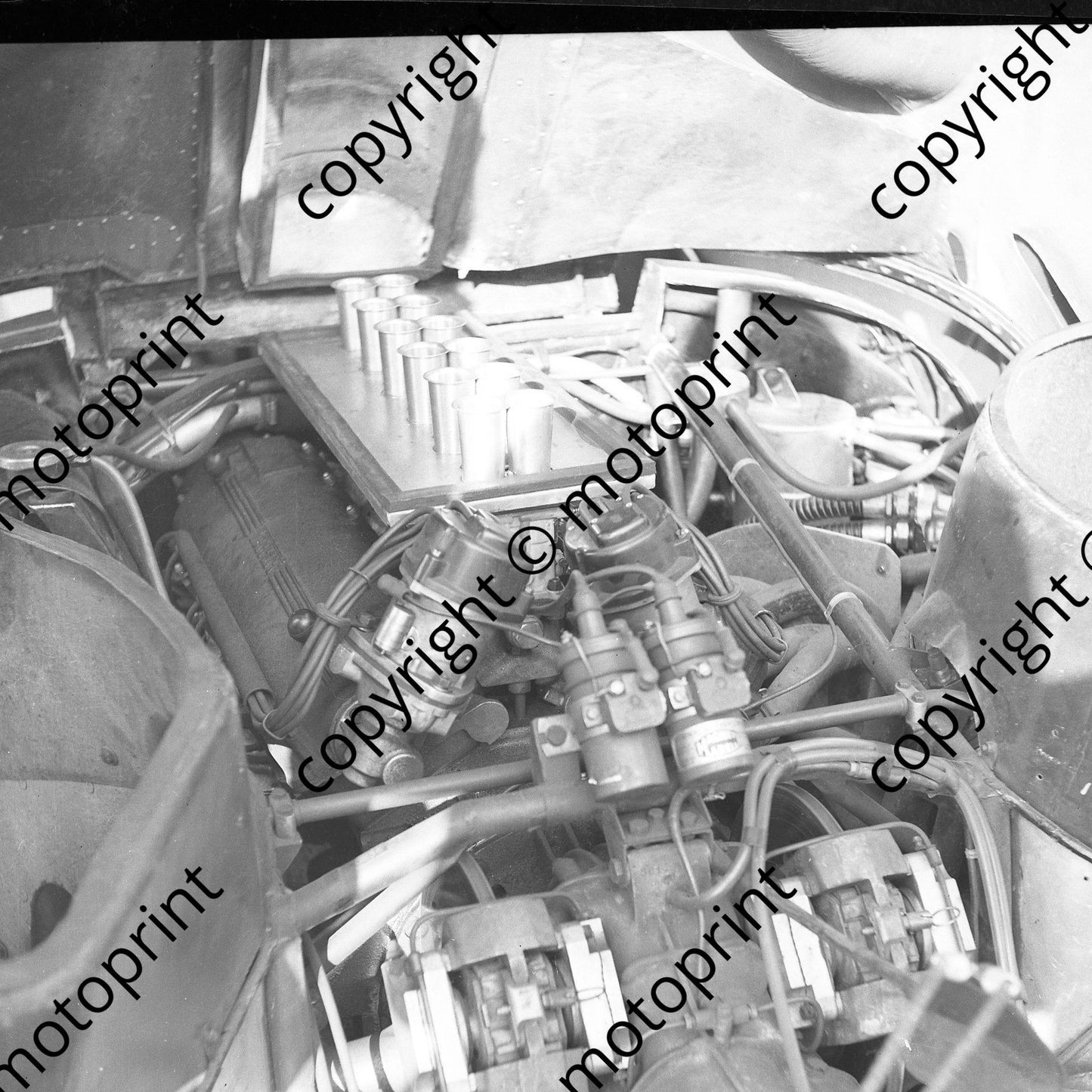 1965 7 John Love Mike Spence Ferrari 275LM (courtesy Ken Stewart) (3)