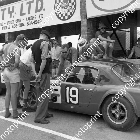 1966 19 Jack Holme Brian Wheble Lotus Elan (courtesy Ken Stewart) 776