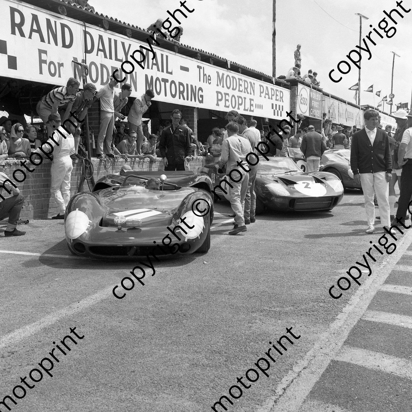 1966 1 Lola T70 2  Ford GT40 3  Ferrari 365 P2 (courtesy Ken Stewart)