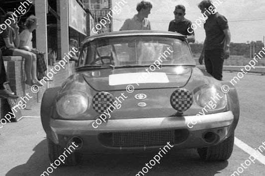 1966 9hr Lotus Elan J Holme B Wheble (9)