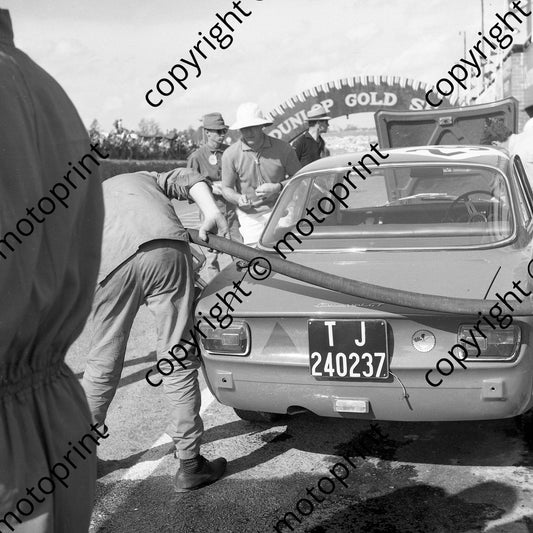 1966 SL 29 Mervyn Grevler Tony Woodley Alfa Sprint (courtesy Ken Stewart) 789