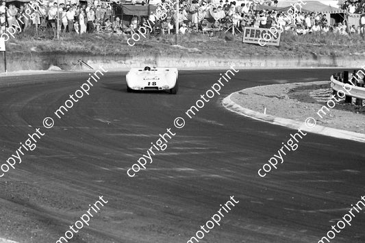 1967 18 Elfin T300 Garth McGillewie Tony Jefferies (courtesy Ken Stewart) 316