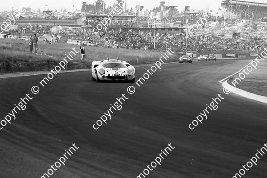 1967 5 Lola Chev Gardner Spence (courtesy Ken Stewart) 321