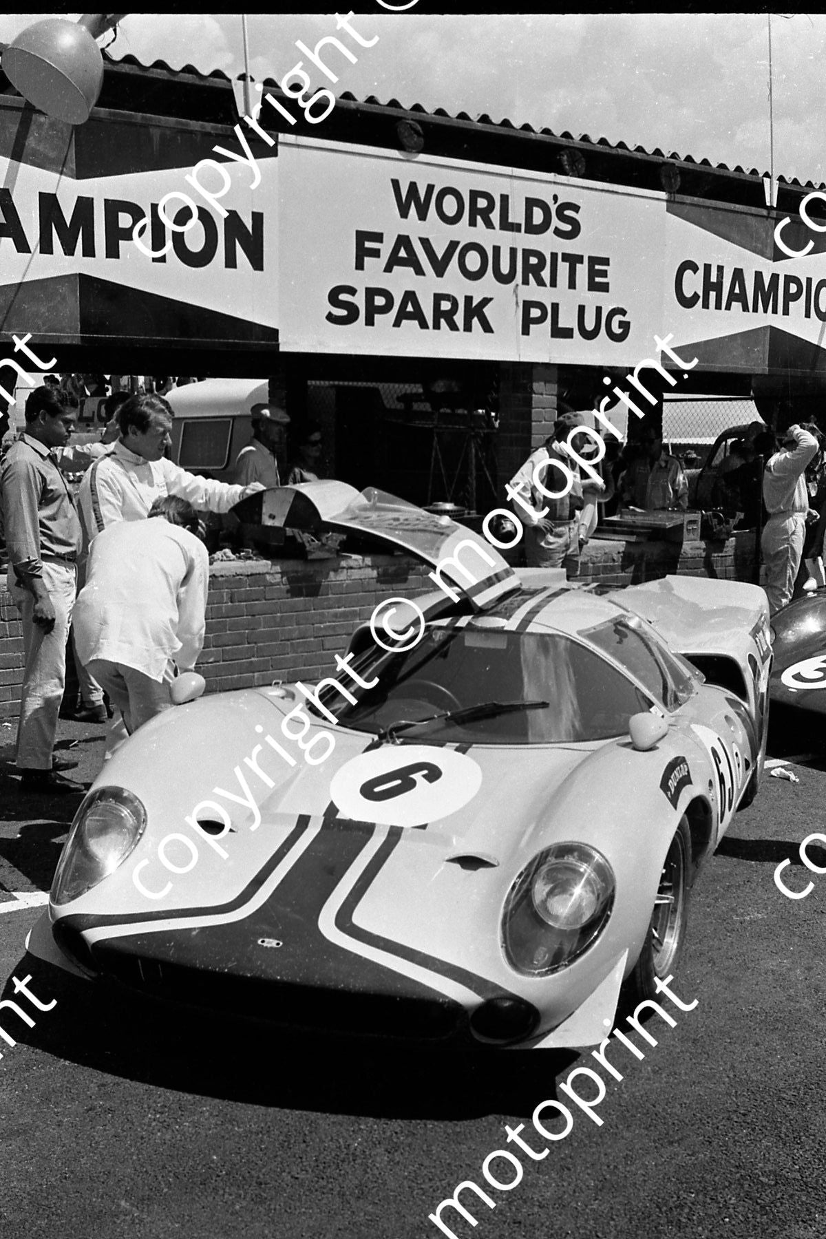 1967 6 Lola Chev Mike D_ Udy Hugh Dibley (courtesy Ken Stewart) 277